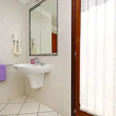 Holiday home Rio-3 By Interhome Lignano Sabbiadoro